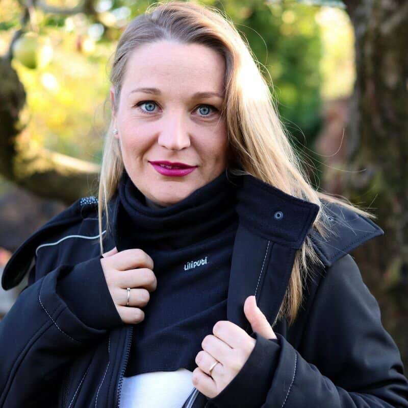 cuello negro liliputi